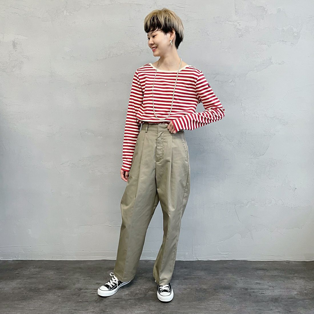 Jeans Factory Clothes [ジーンズファクトリークローズ] 1タック イージースラックスパンツ [22AWINW-03PT] BEIGE &&モデル身長：161cm 着用サイズ：S&&
