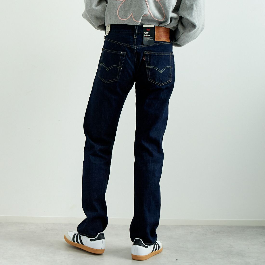 LEVI'S [リーバイス] 501 リーバイス オリジナルフィット [00501-14] 84 CRISPY &&モデル身長：182cm 着用サイズ：30&&