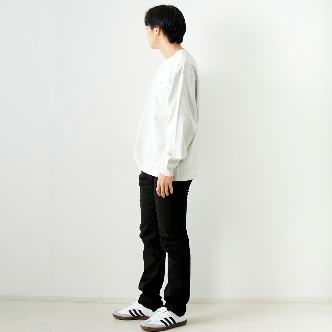 LEVI'S [リーバイス] 505 レギュラーフィット [00505-15] 77 NIGHTSH &&モデル身長：179cm 着用サイズ：30&&