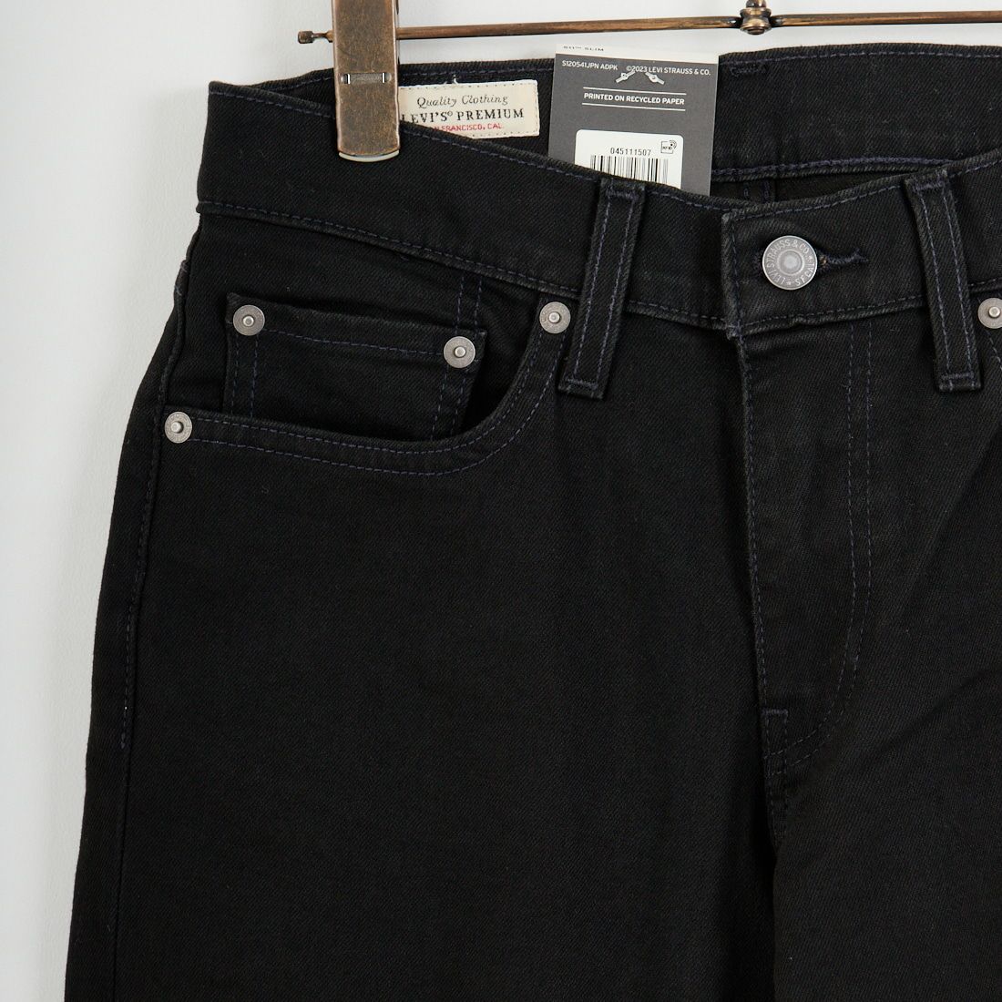 Levi’s [リーバイス] 511 クラシック スリムストレッチブラックカラーデニム [04511-15] 07 NIGHTSH