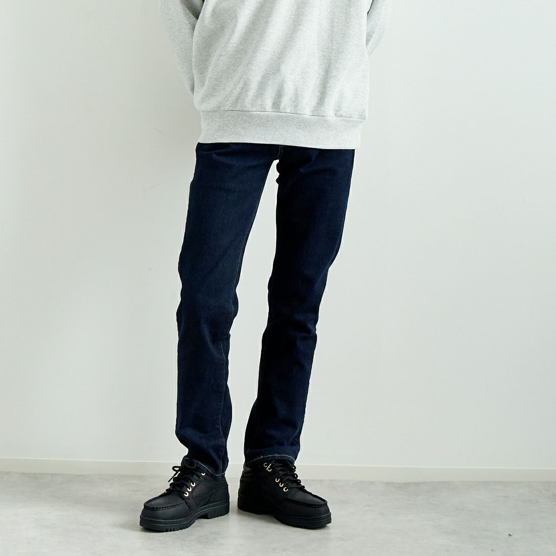 LEVI'S [リーバイス] 511 スリムフィット [04511-24] 06 PREMIUM &&モデル身長：182cm 着用サイズ：29&&