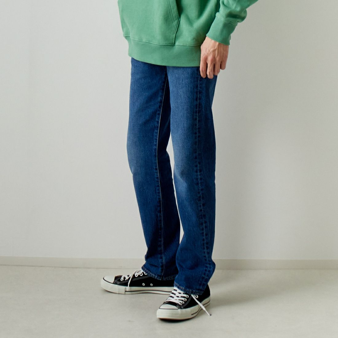 LEVI'S [リーバイス] 501オリジナルフィット [00501-32] 49 HER EYE &&モデル身長：182cm 着用サイズ：29&&