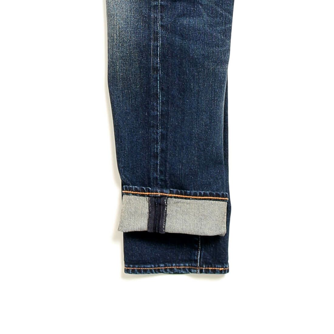 LEVI'S [リーバイス] レギュラーテーパード 502(TM) [29507-00] 65 DARK VI &&モデル身長：182cm 着用サイズ：29&&