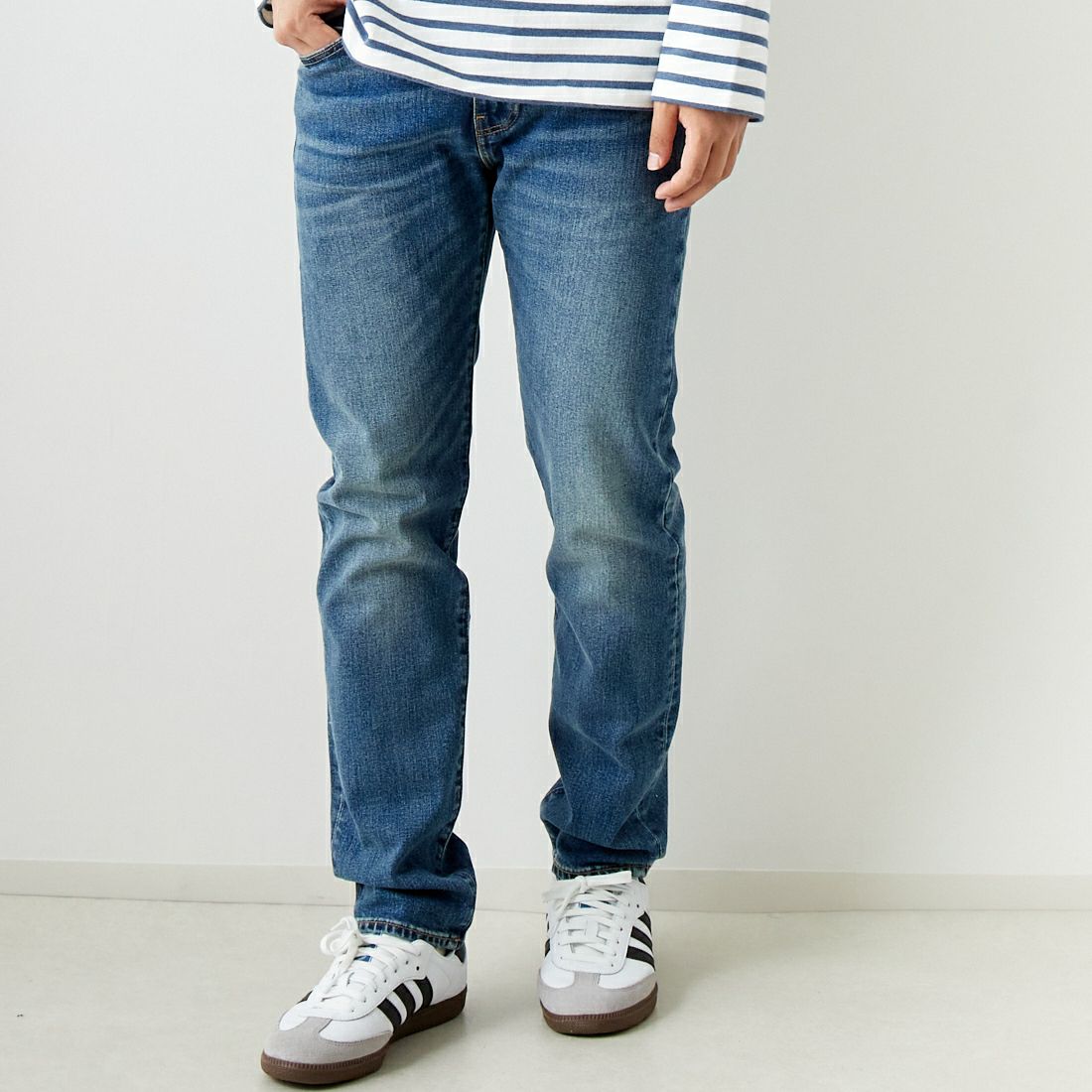 LEVI'S [リーバイス] レギュラーテーパード 502(TM) [29507-00] 63 MID VIN &&モデル身長：179cm 着用サイズ：30&&
