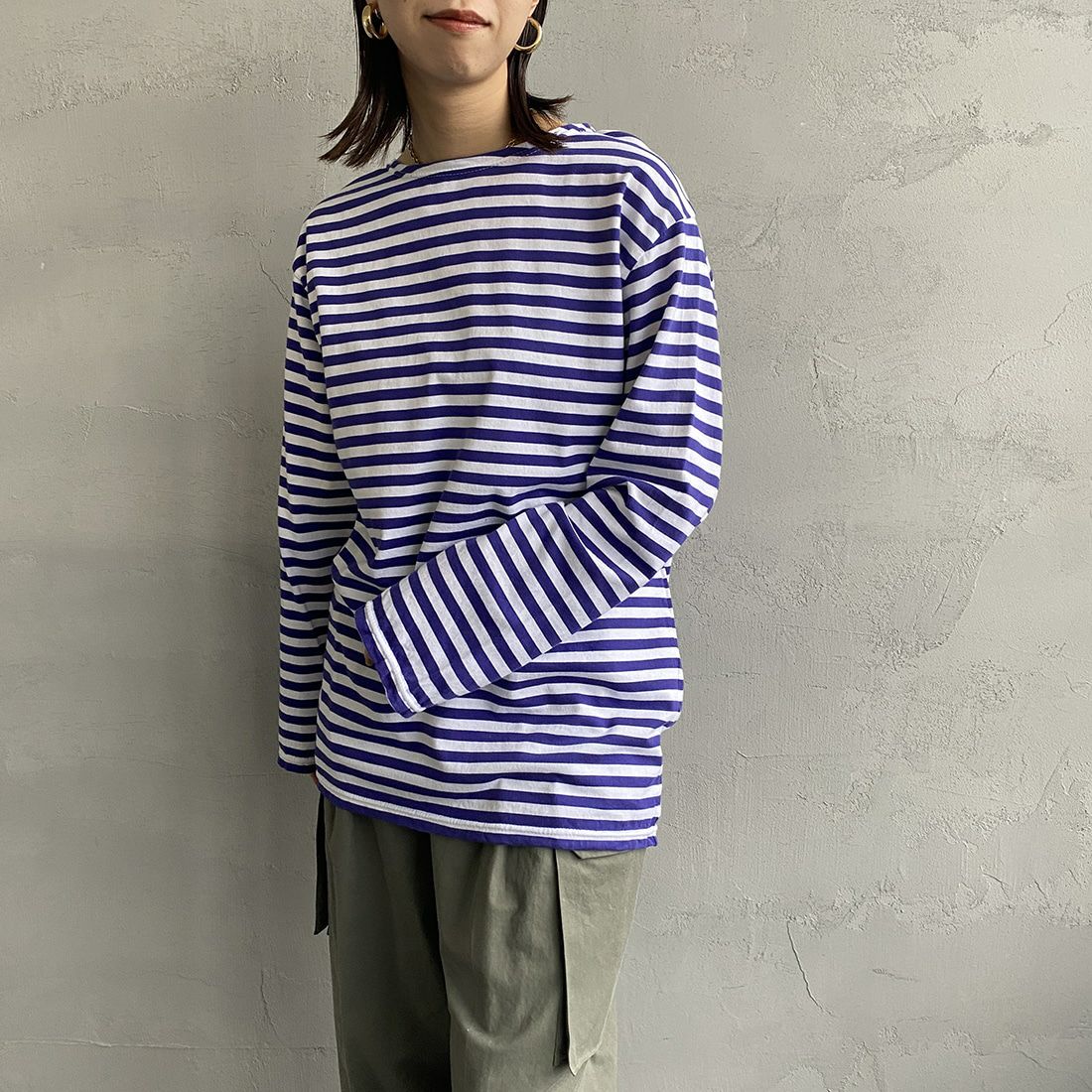 THE SHINZONE [ザ シンゾーン] マリンボーダーTシャツ [19SMSCU93] 94 PURPLE &&モデル身長：163cm 着用サイズ：F0&&