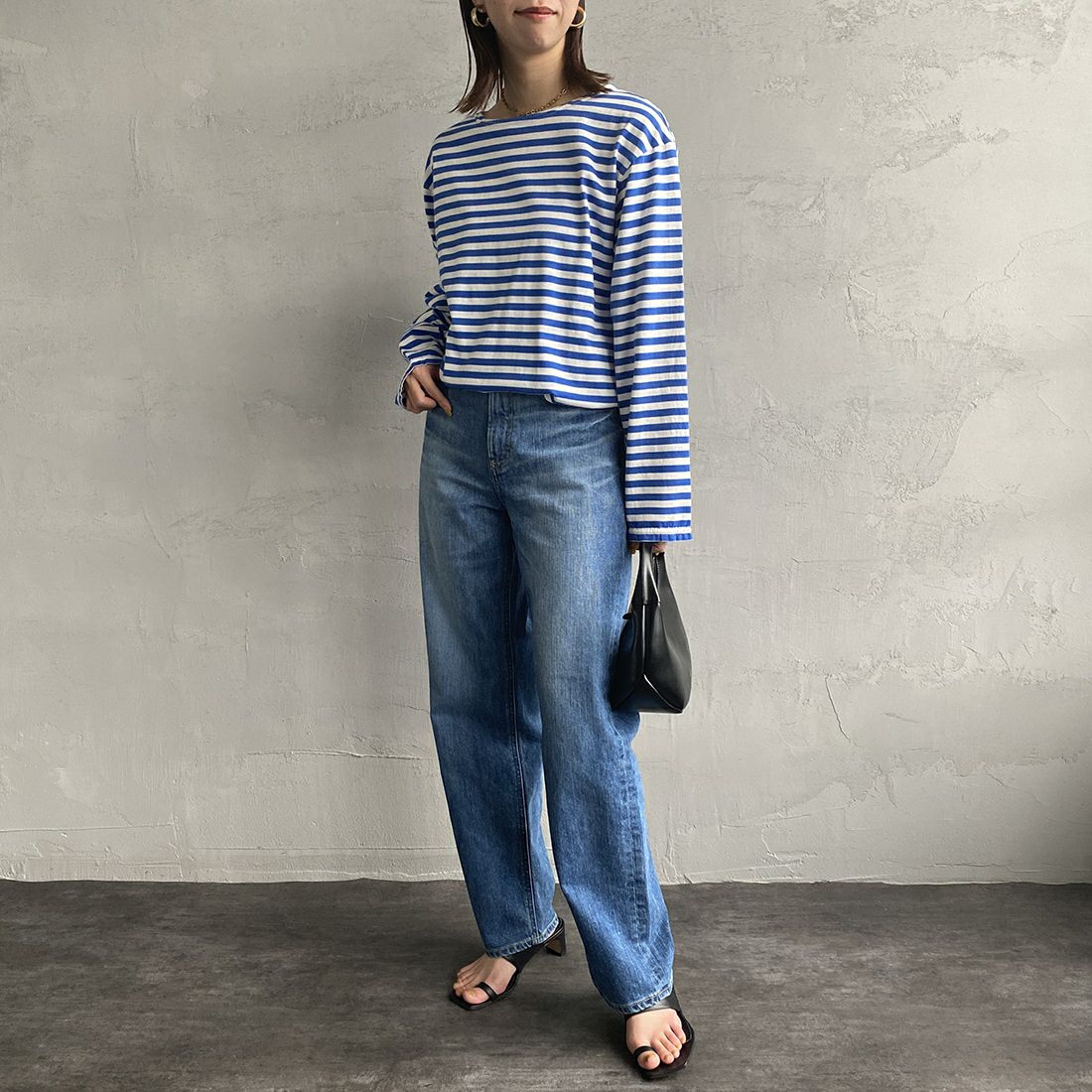 THE SHINZONE [ザ シンゾーン] マリンボーダーTシャツ [19SMSCU93] 83 BLUE &&モデル身長：163cm 着用サイズ：F0&&