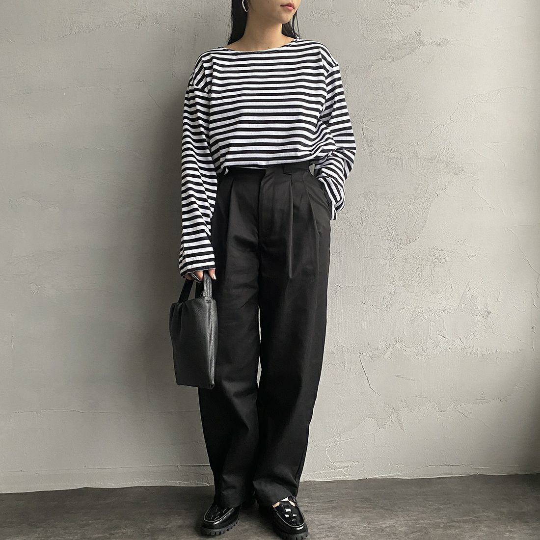 THE SHINZONE [ザ シンゾーン] マリンボーダーTシャツ [19SMSCU93] 07 BLACK &&モデル身長：156cm 着用サイズ：F0&&