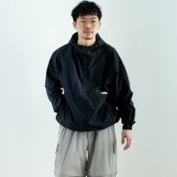 コンパクトジャケット（メンズ）（NP72230）- THE NORTH FACE