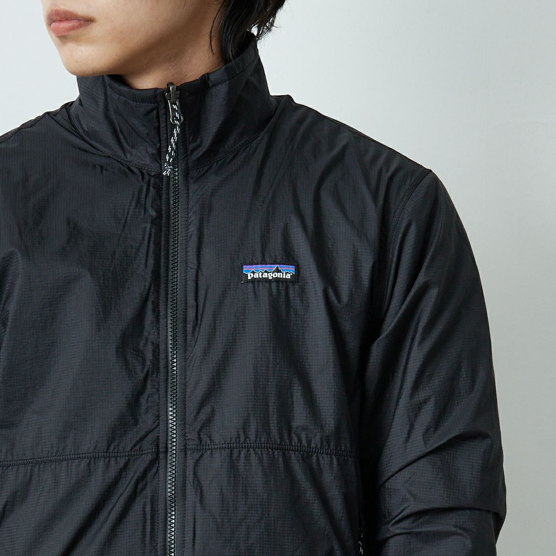 patagonia [パタゴニア] メンズ リバーシブル シェルド マイクロディニ ジャケット [26215] BLK &&モデル身長：179cm 着用サイズ：M&&