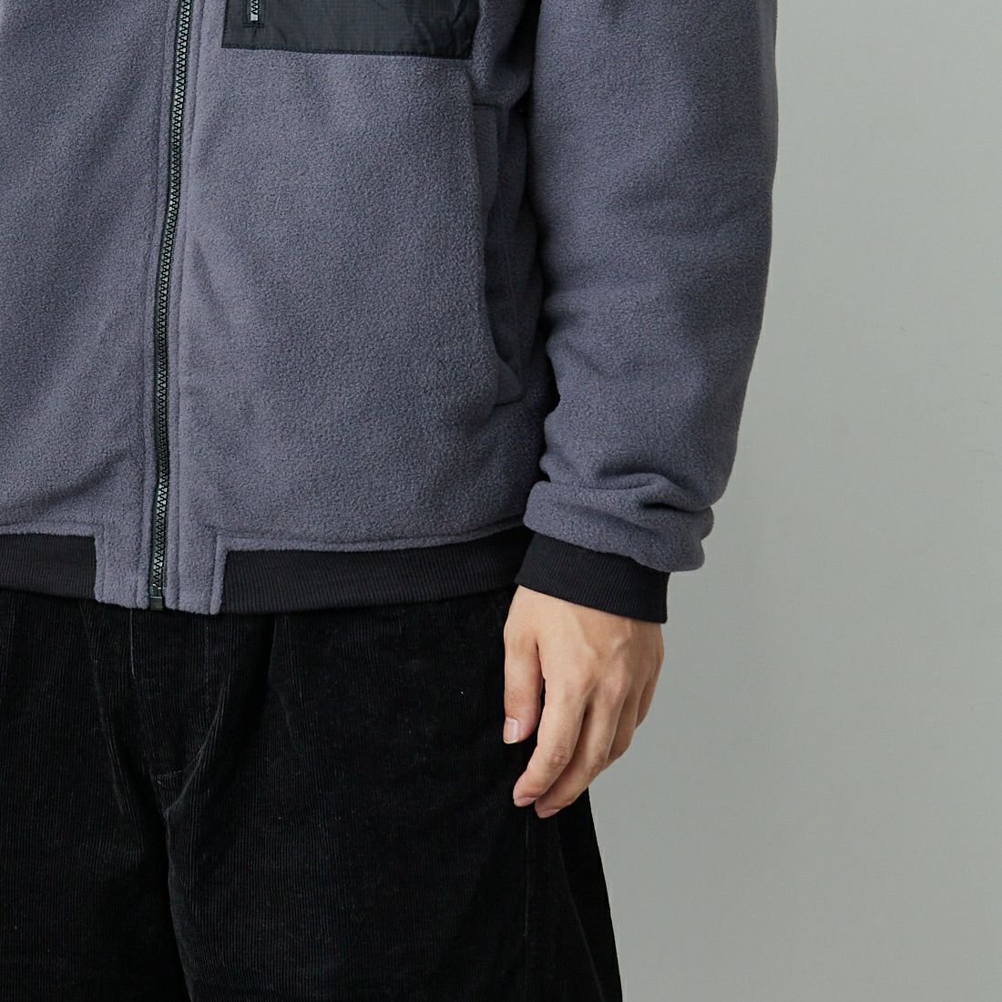 patagonia [パタゴニア] メンズ リバーシブル シェルド マイクロディニ ジャケット [26215] BLK &&モデル身長：179cm 着用サイズ：M&&