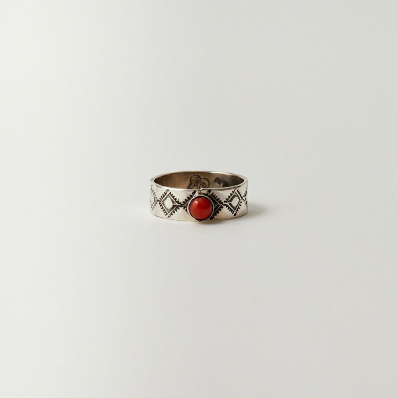 Indian Jewelry [インディアンジュエリー] コーラルリング [CORAL-RING