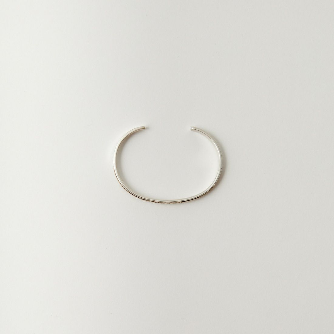 Indian Jewelry [インディアンジュエリー] ゴールドバングル [GOLD-BRACELET] SILVER