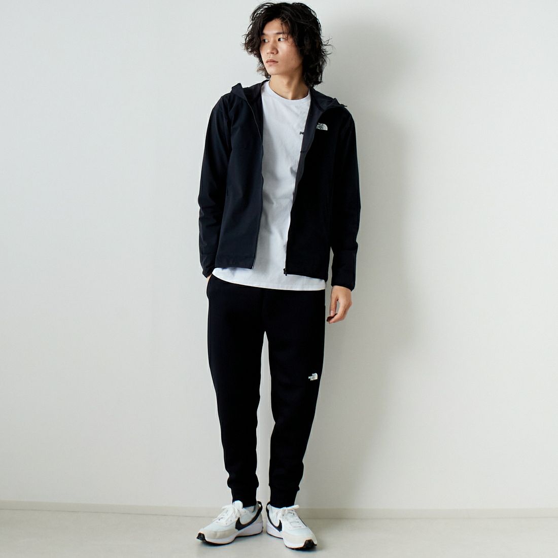 THE NORTH FACE [ザ ノースフェイス] テックエアースウェットジョガーパンツ [NB32387] K ﾌﾞﾗｯｸ &&モデル身長：182cm 着用サイズ：L&&