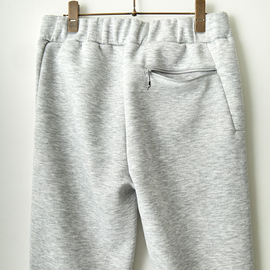 THE NORTH FACE [ザ ノースフェイス] テックエアースウェットジョガーパンツ [NB32387] Z ﾐｯｸｽｸﾞﾚｰ
