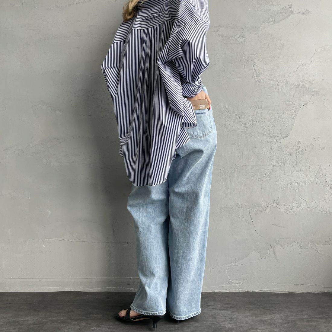 YANUK [ヤヌーク] ルーズストレート JOAN/ジョーン [57131301] FVS &&モデル身長：156cm 着用サイズ：22&&