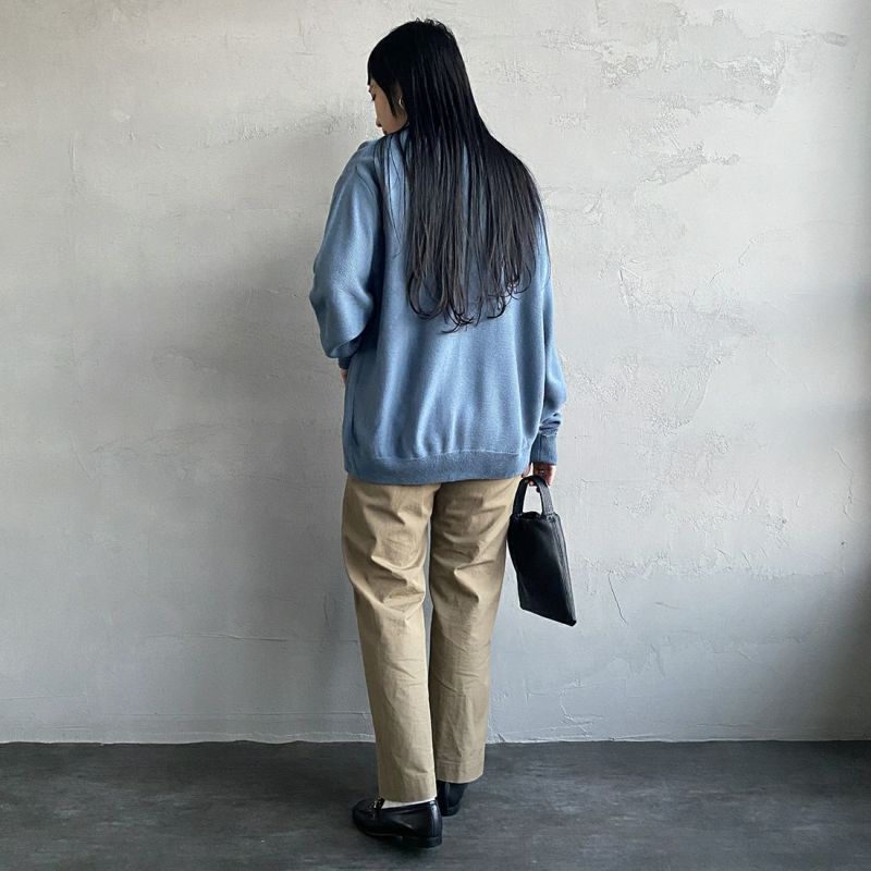 THE FOX [ザフォックス] 別注 Vネックカーディガン [PN22F018-JF] BLUE &&モデル身長：156cm 着用サイズ：S&&