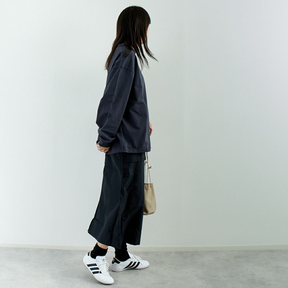 THE NORTH FACE [ザ ノースフェイス] コンパクトスカート [NBW32330] K &&モデル身長：167cm 着用サイズ：M&&