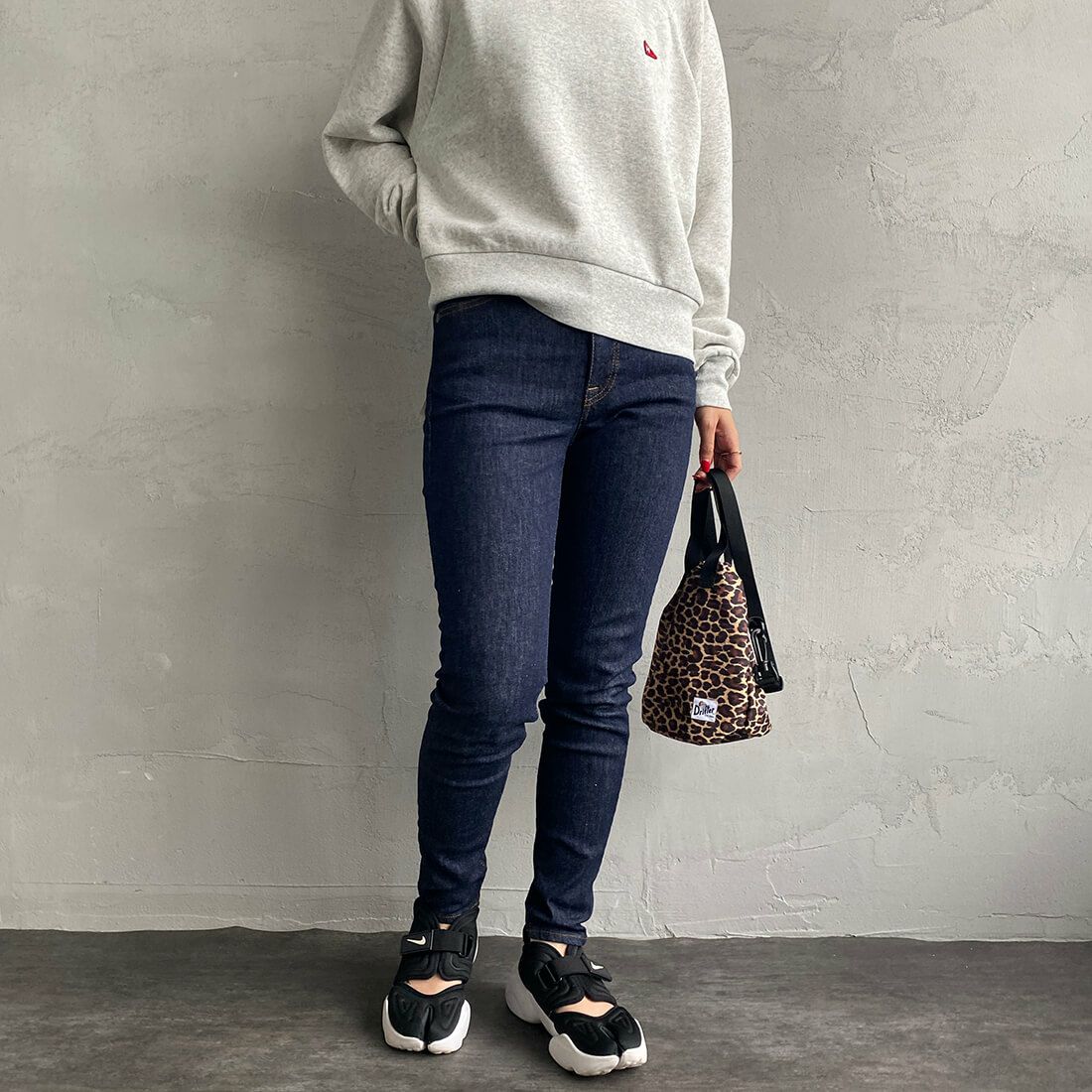 BIG JOHN [ビッグジョン] ヌードレッグ [MML106K] 001&&モデル身長：156cm　着用サイズ：S&&