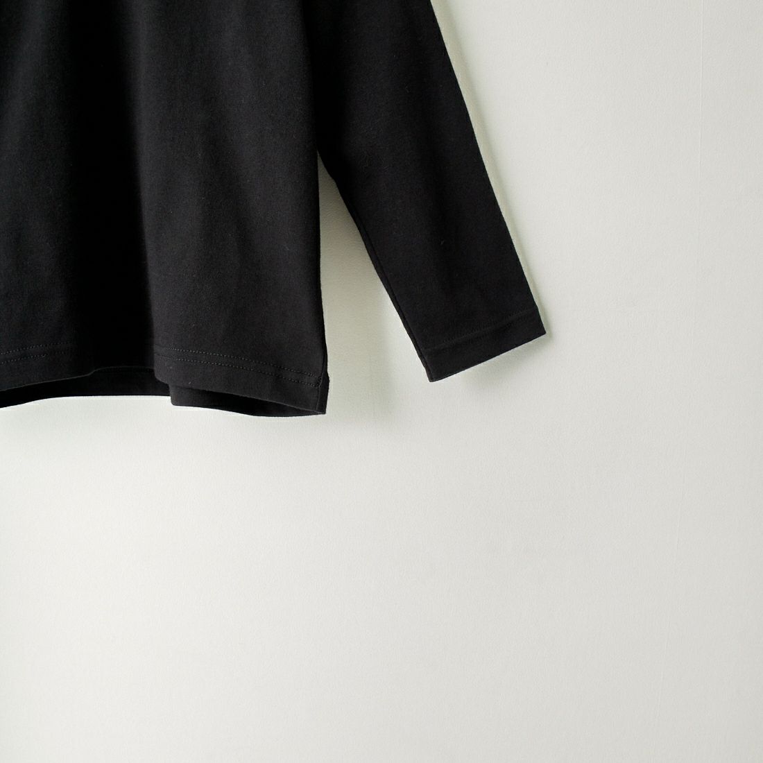 THE NORTH FACE [ザ ノースフェイス] ロングスリーブスモールスクエアロゴTシャツ [NTJ32357] Ｋﾌﾞﾗｯｸ