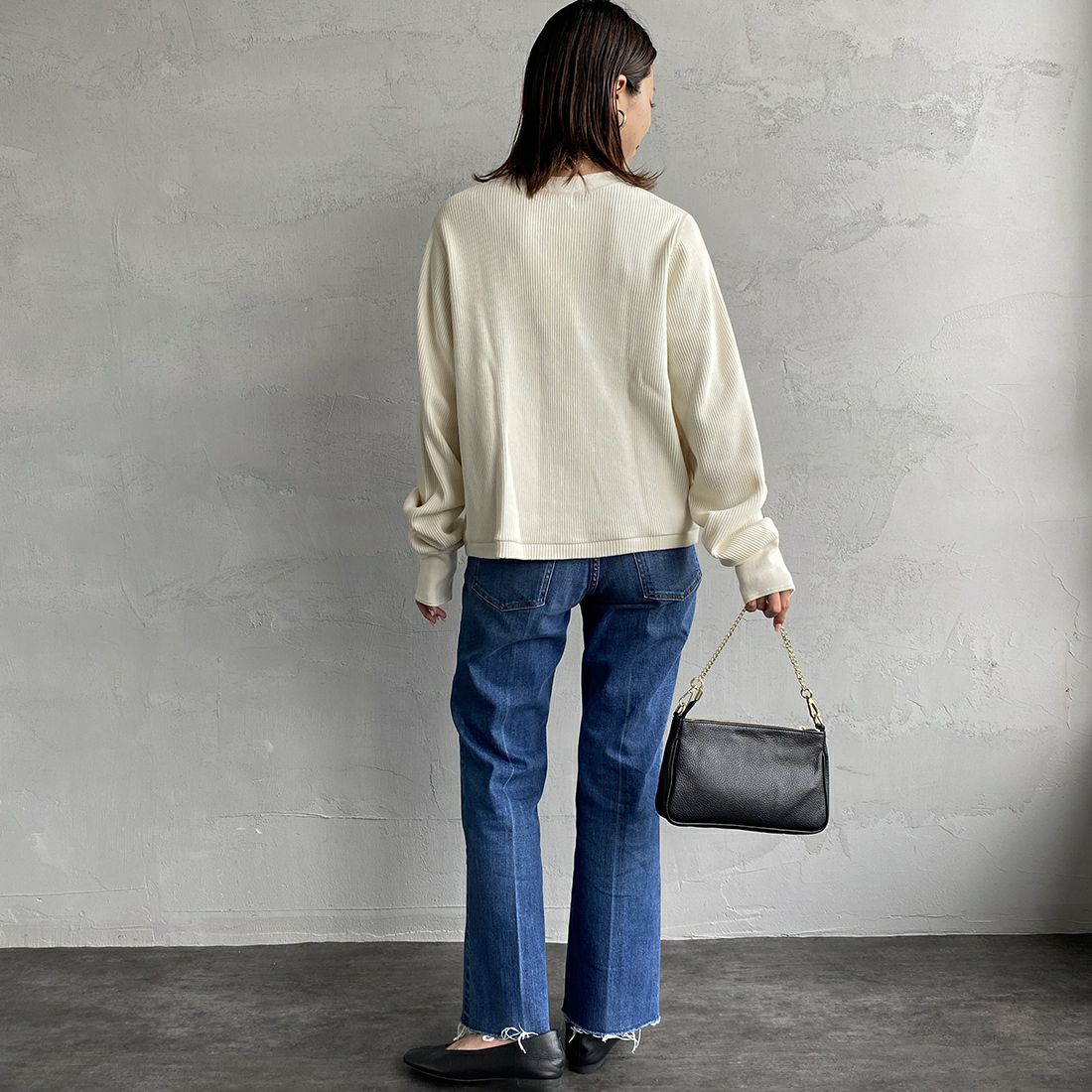 RED CARD TOKYO [レッドカード トーキョー] 辺見えみりコラボレーションモデル Emily ミッドライズフレアデニム [493513HE01-JF] C-MID BLU &&モデル身長：163cm 着用サイズ：25&&