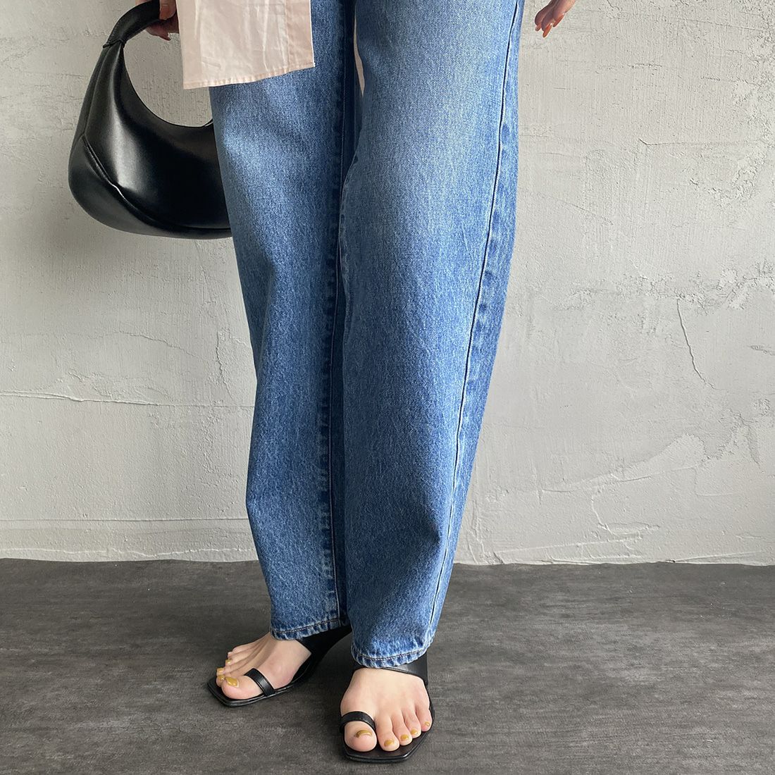 NEEDBY heritage [ニードバイヘリテージ] 別注 JOE ストレートデニム [JOE-JF] MB &&モデル身長：160cm 着用サイズ：27&&