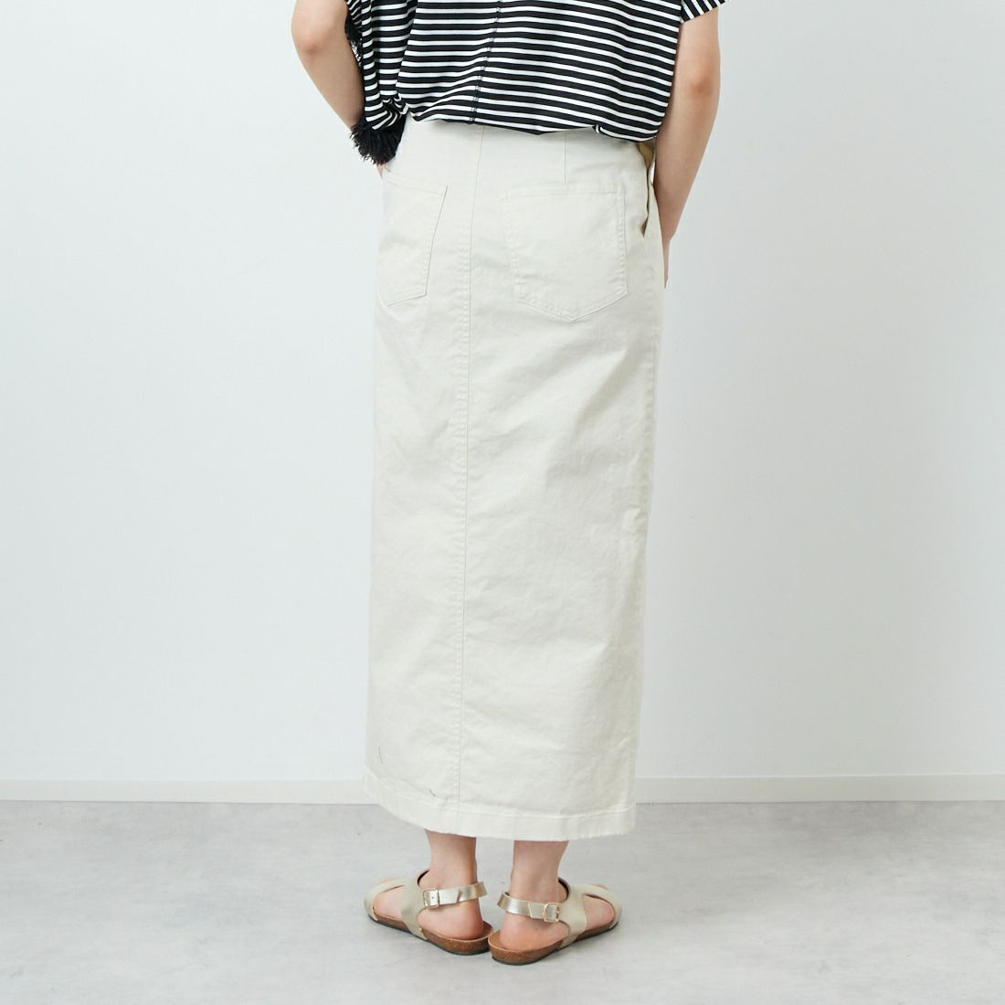 Jeans Factory Clothes [ジーンズファクトリークローズ] コットンストレッチタイトベイカースカート [ISJF-01] IVORY &&モデル身長：160cm 着用サイズ：38&&