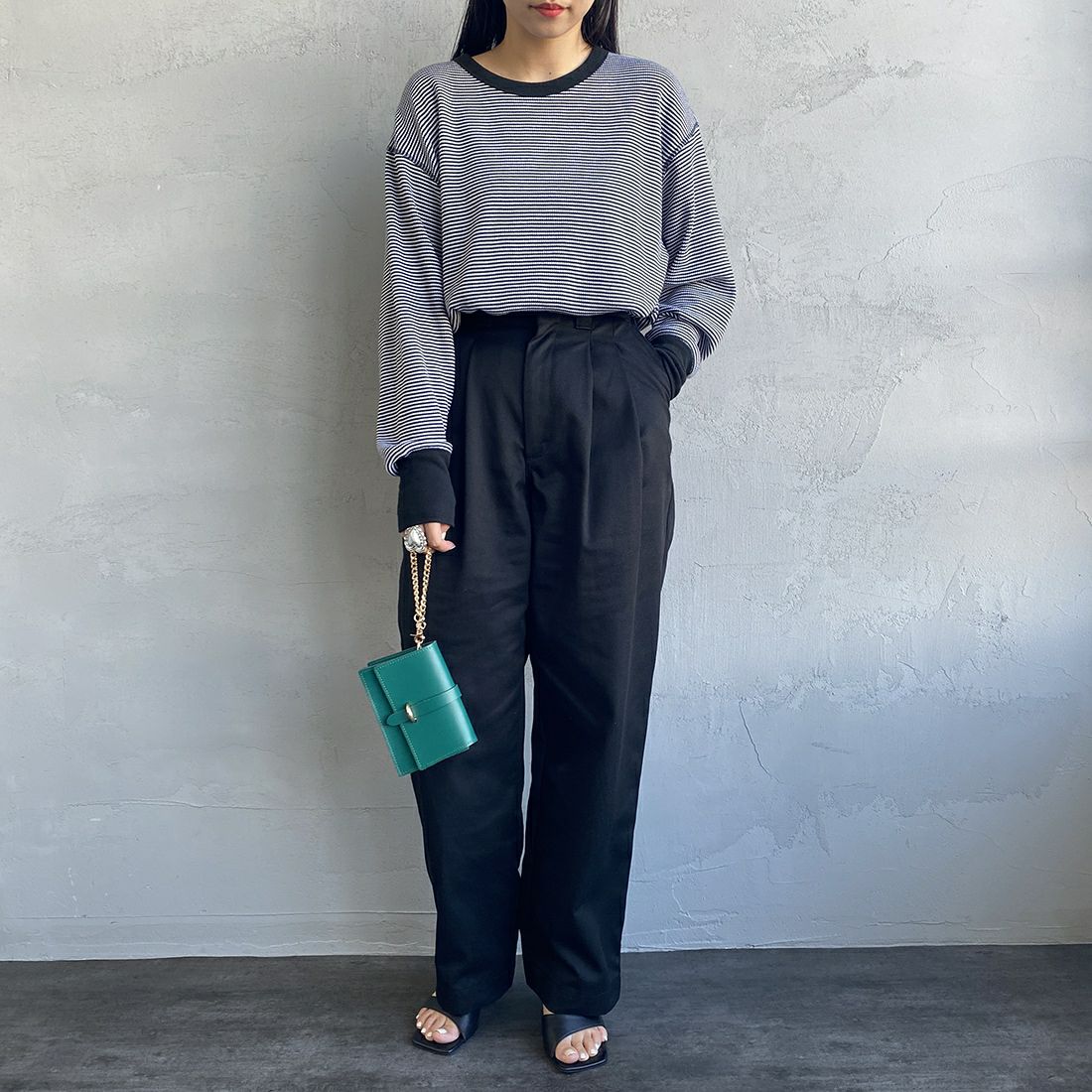 Health knit [ヘルスニット] 別注 ワッフルボーダー クルーネックTシャツ [H2202W001IN-JF] BLK/OFF &&モデル身長：156cm 着用サイズ：F&&