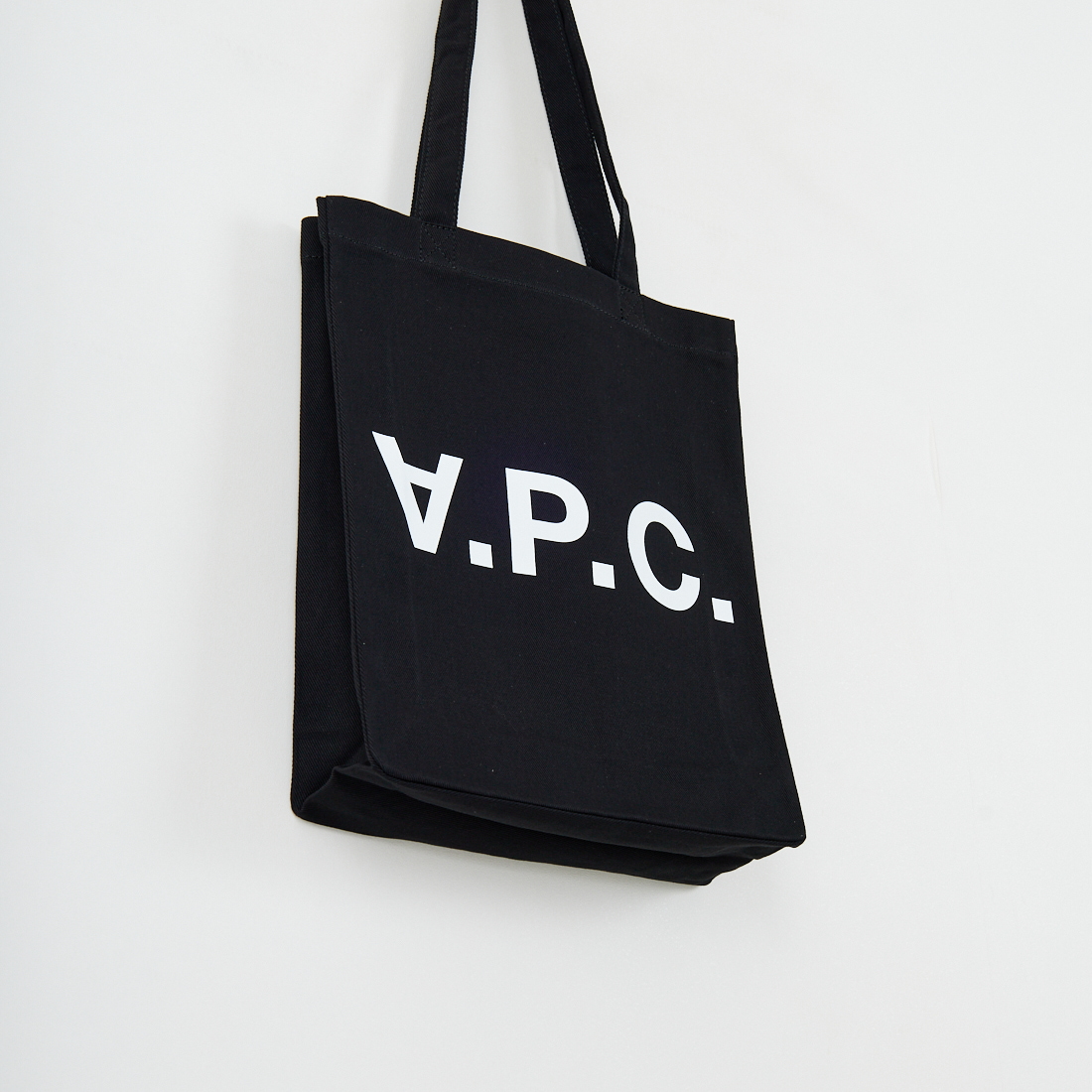 A.P.C. [アー・ペー・セー] Laure トートバッグ [TOTE-LAURE] 99 NOIR