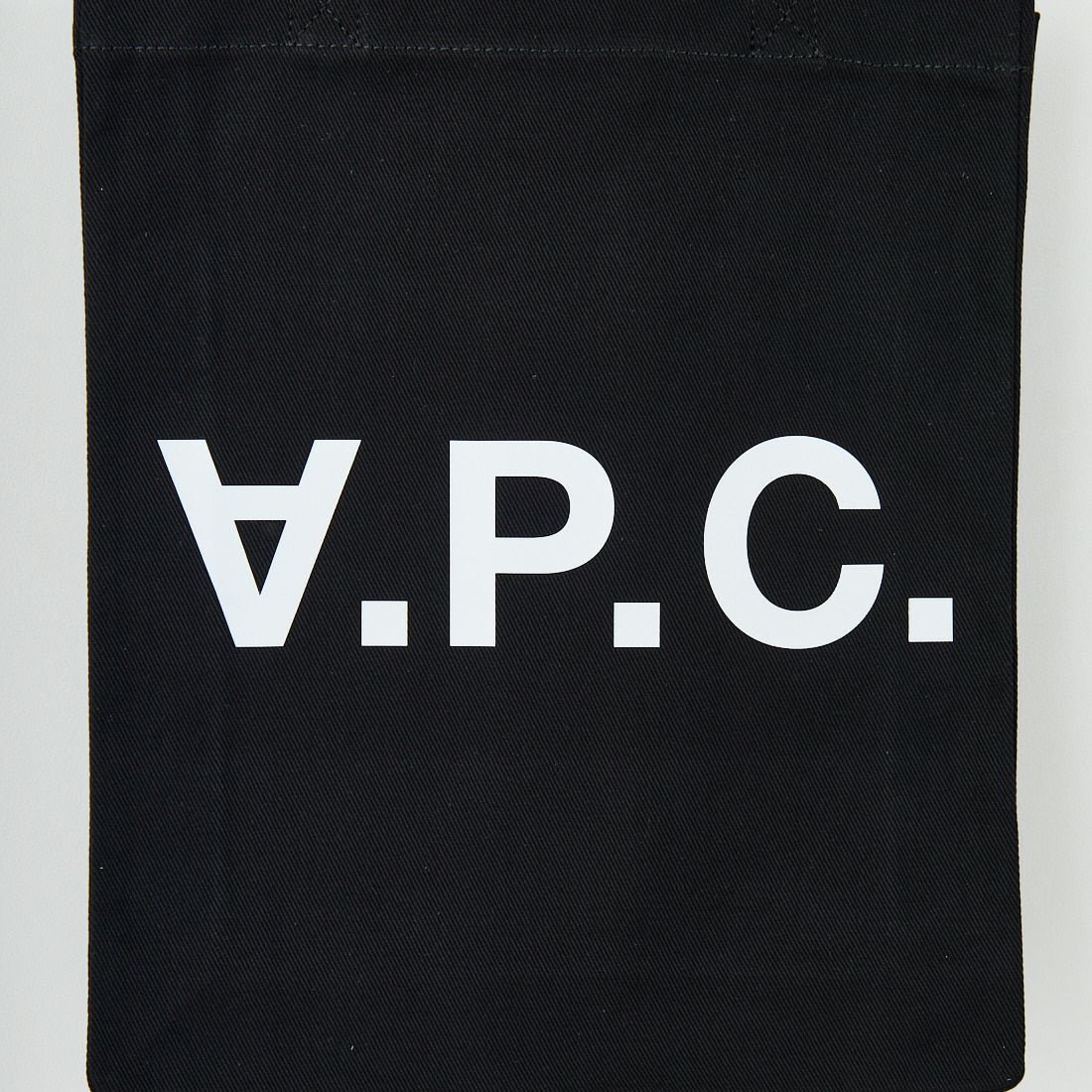 A.P.C. [アー・ペー・セー] Laure トートバッグ [TOTE-LAURE] 99 NOIR