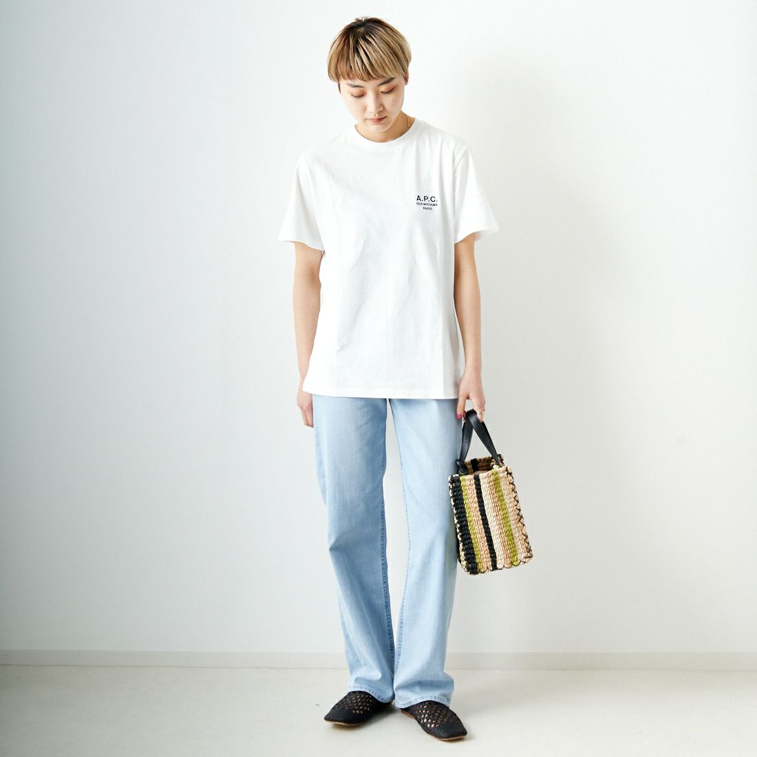 A.P.C. [アー・ペー・セー] RAYMOND Tシャツ [T-SHIRT-RAYMOND] 90 BLANC &&モデル身長：160cm 着用サイズ：XS&&