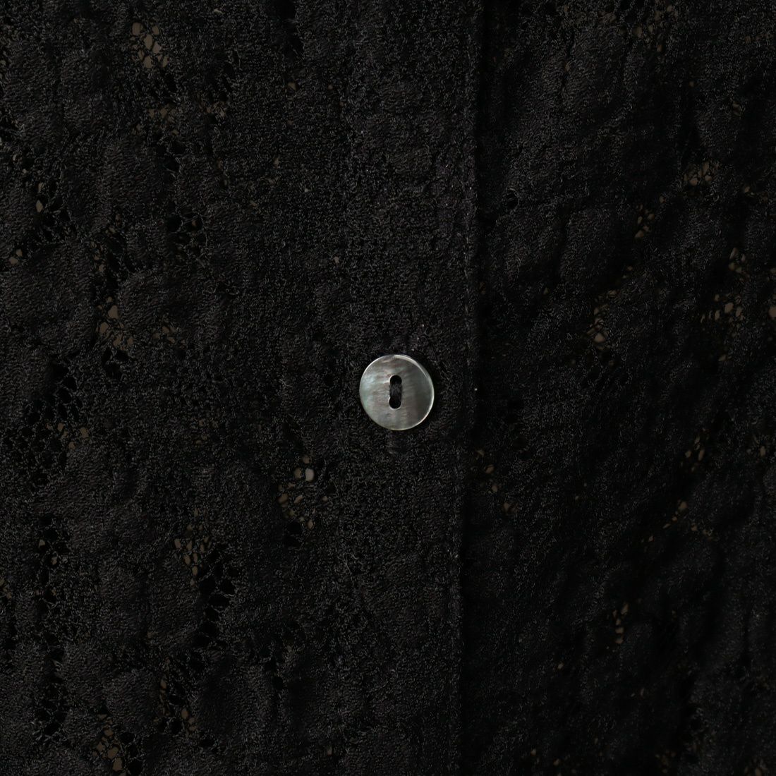 CHIGNON [シニヨン] レースプレーンシャツ [1631-068PT] BLACK