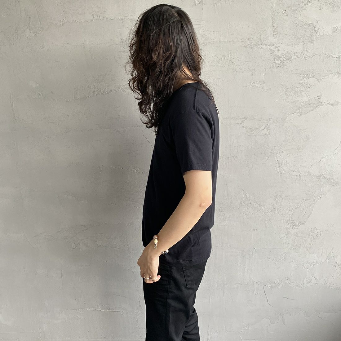 Hanes [ヘインズ] ジャパンフィット 2枚組 クルーネックTシャツ [H5320] 998 ｱｿｰﾄ &&モデル身長：173cm 着用サイズ：M&&