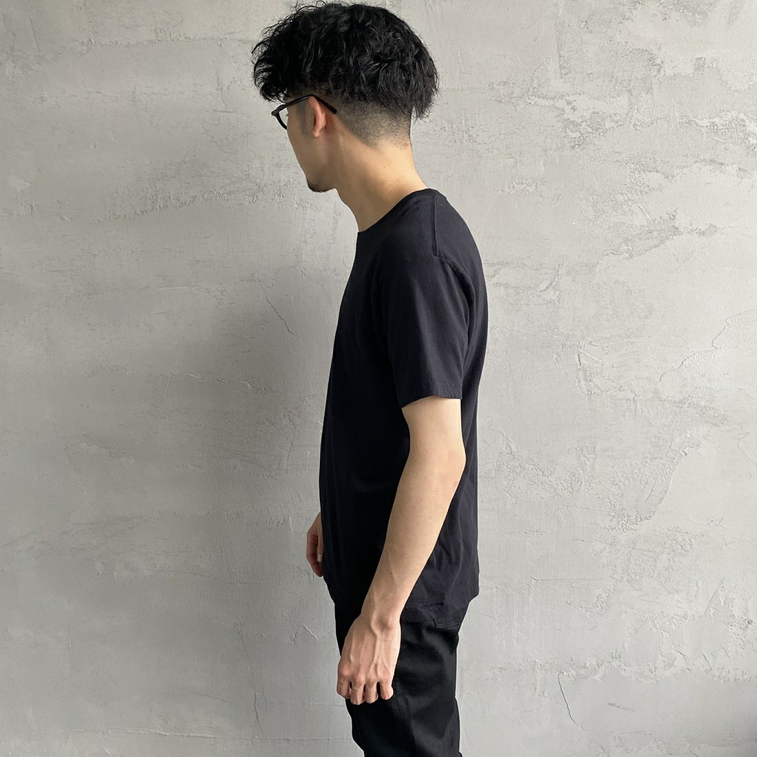 Hanes [ヘインズ] ジャパンフィット 2枚組 クルーネックTシャツ [H5320] 998 ｱｿｰﾄ &&モデル身長：168cm 着用サイズ：M&&