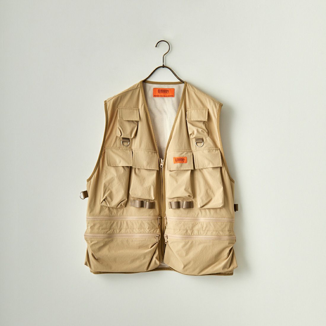 UNIVERSAL OVERALL [ユニバーサルオーバーオール] 別注 MAKINOガーデナーベスト [U2313404IN-JF] BEIGE