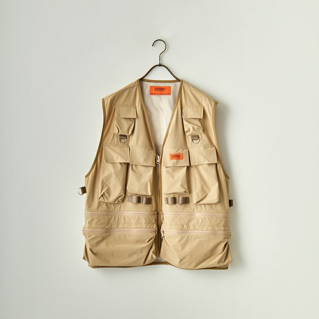 UNIVERSAL OVERALL [ユニバーサルオーバーオール] 別注 MAKINOガーデナーベスト [U2313404IN-JF] BEIGE