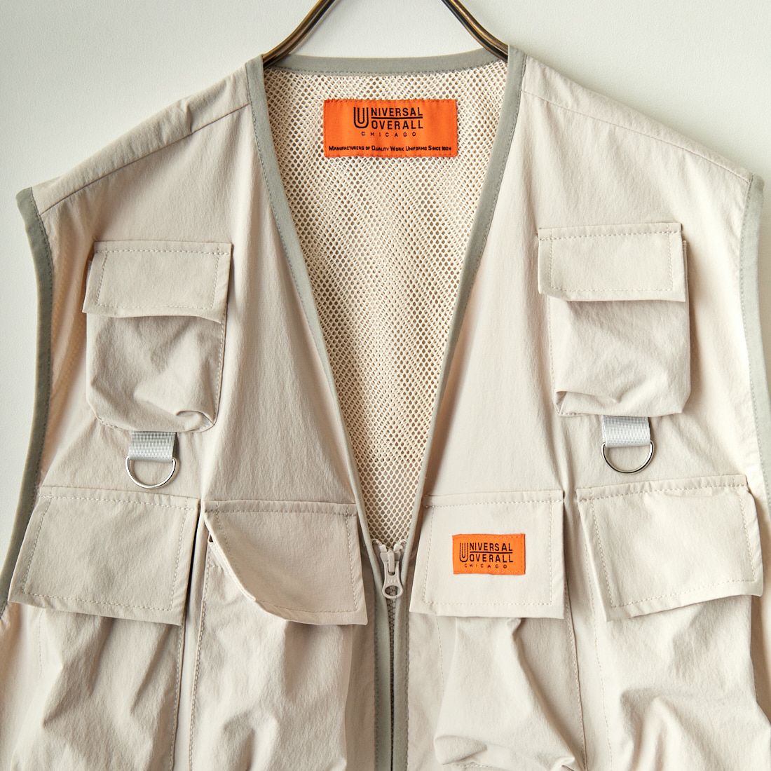 UNIVERSAL OVERALL [ユニバーサルオーバーオール] 別注 MAKINOガーデナーベスト [U2313404IN-JF] IVORY