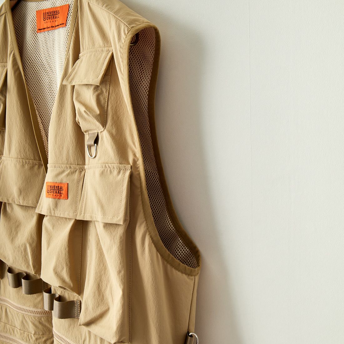 UNIVERSAL OVERALL [ユニバーサルオーバーオール] 別注 MAKINOガーデナーベスト [U2313404IN-JF] BEIGE