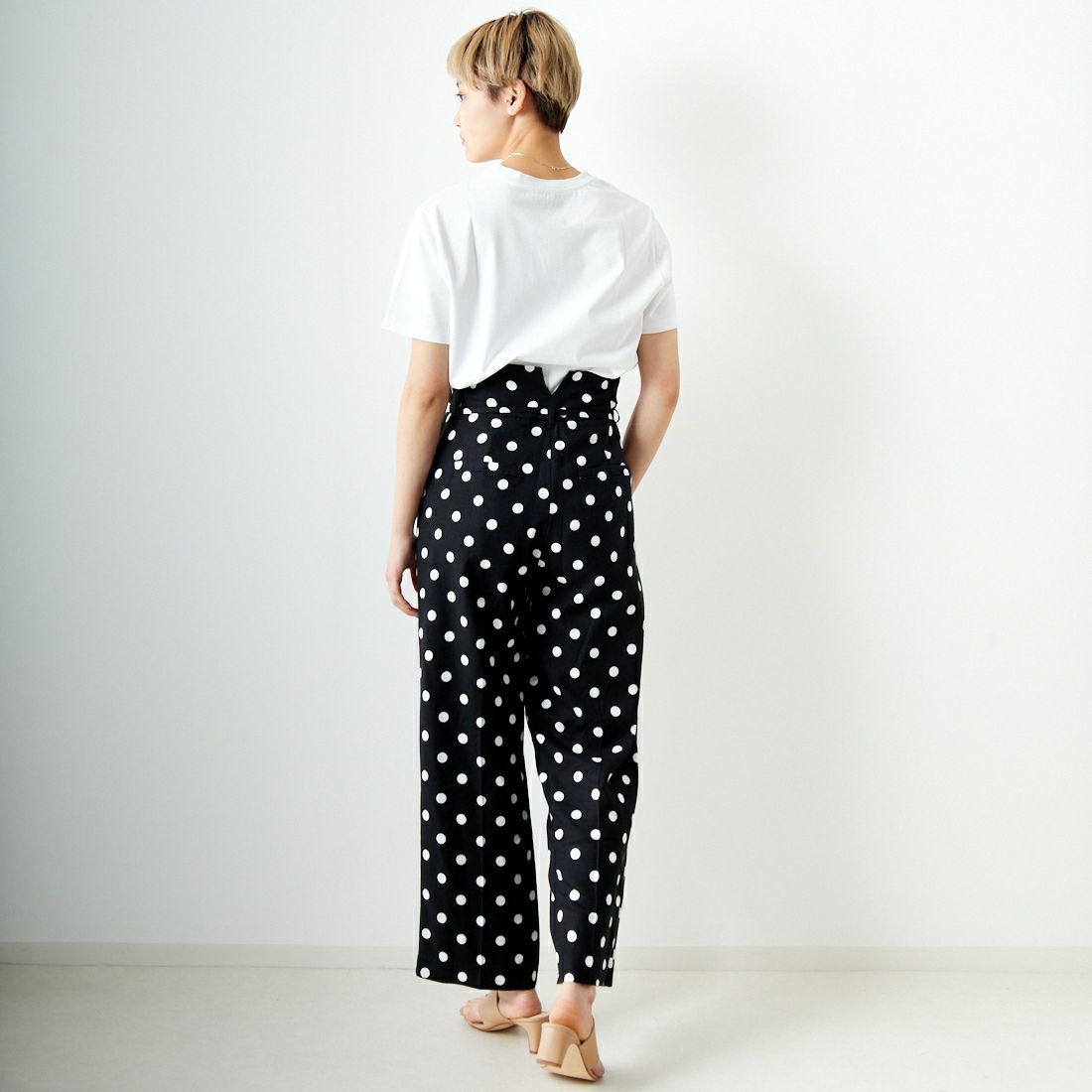 A.P.C. [アー・ペー・セー] VPCロゴTシャツ [T-SHIRT-VPC-BLANC-H] 39 D.NAVY &&モデル身長：160cm 着用サイズ：XS&&