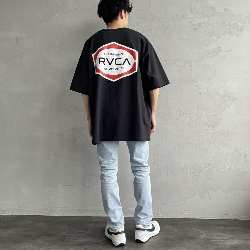 RVCA [ルーカ] INDUSTRIAL バックプリントTシャツ [BD041-224] BLK &&モデル身長：168cm 着用サイズ：XL&&