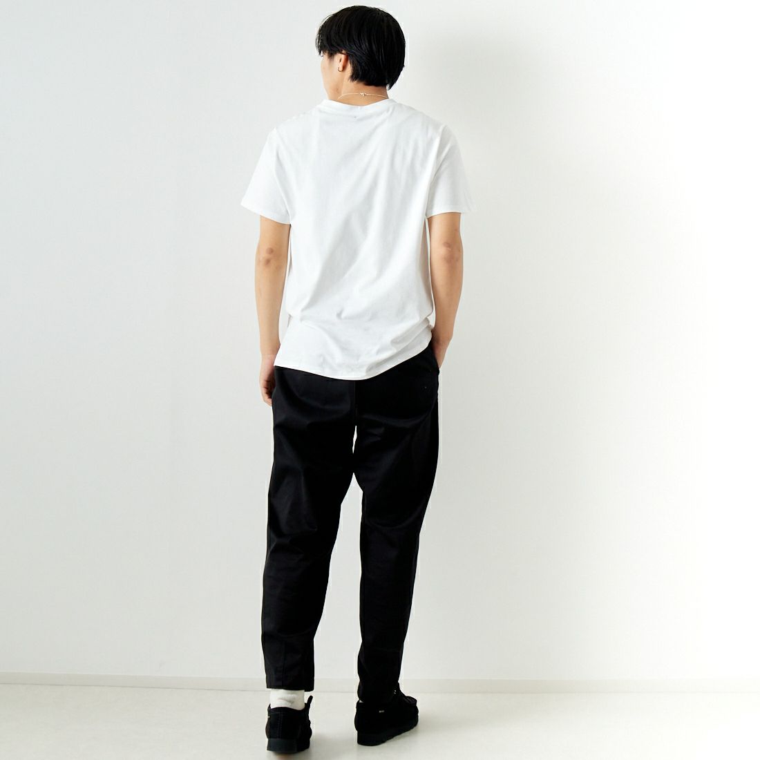 A.P.C. [アー・ペー・セー] RUE MADAMEプリントTシャツ [PETITE-RUE-MADAME] 90 BLANC &&モデル身長：179cm 着用サイズ：L&&