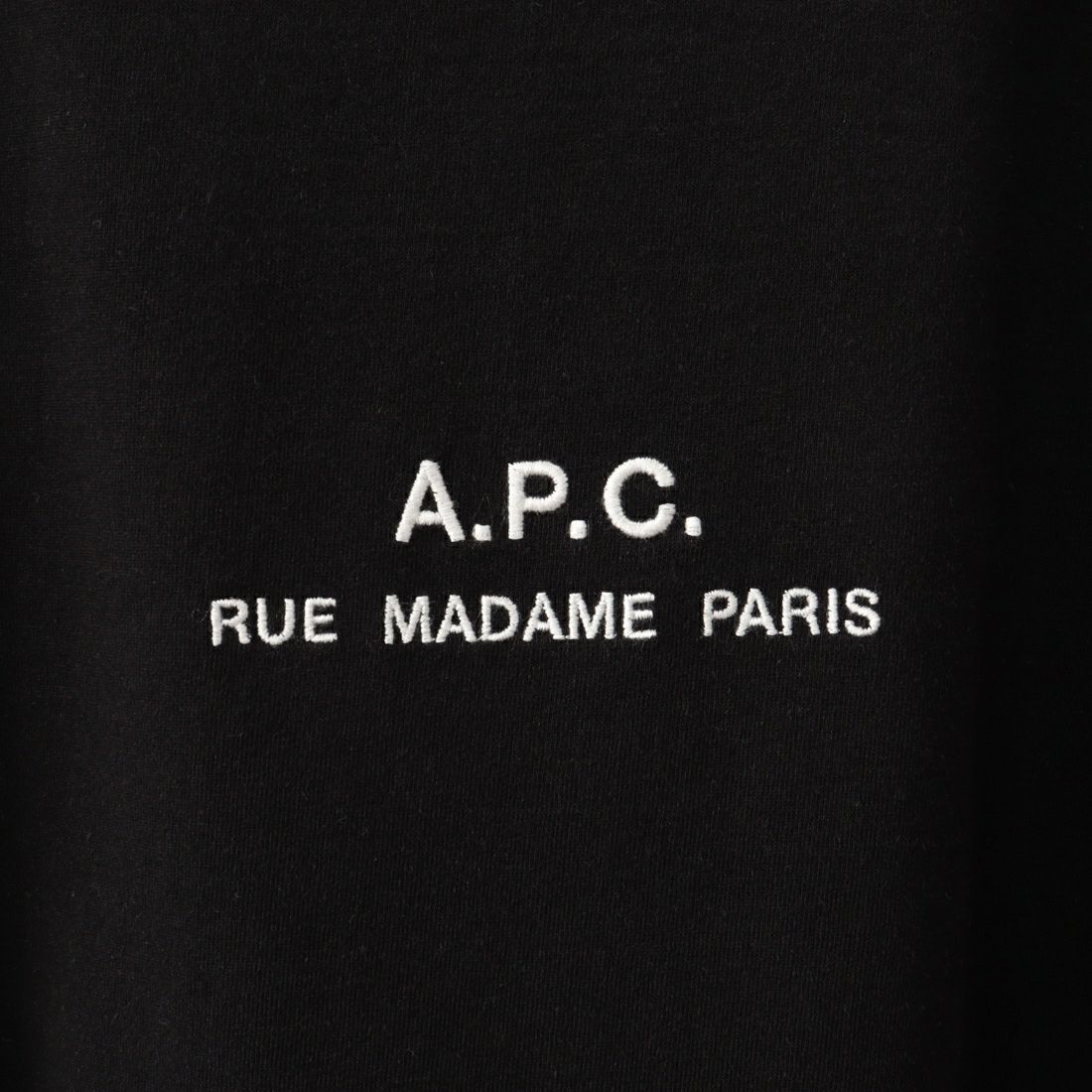 A.P.C. [アー・ペー・セー] RUE MADAMEプリントTシャツ [PETITE-RUE-MADAME] 99 NOIR