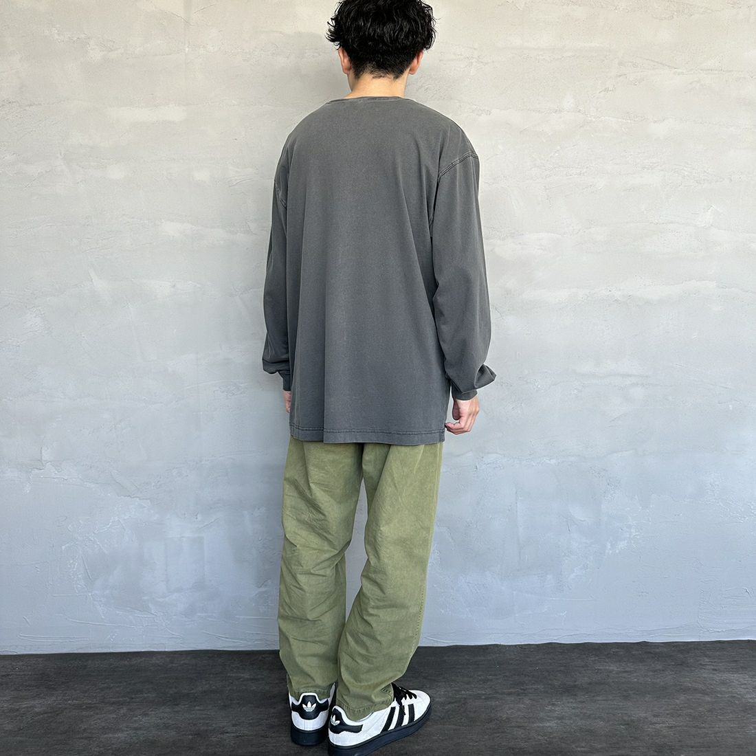 carhartt WIP [カーハートダブリューアイピー] ロングスリーブネルソンTシャツ [I029948] BLACK &&モデル身長：168cm 着用サイズ：L&&