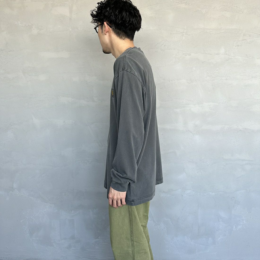 carhartt WIP [カーハートダブリューアイピー] ロングスリーブネルソンTシャツ [I029948] BLACK &&モデル身長：168cm 着用サイズ：M&&