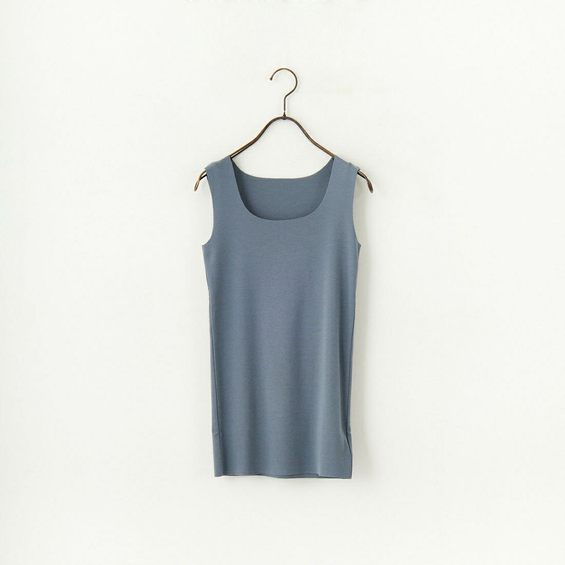 46 ﾌﾞﾙｰｸﾞﾚ