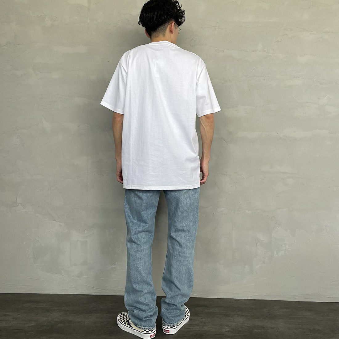 carhartt WIP [カーハートダブリューアイピー] UNIVERSITY ロゴプリントTシャツ [I028990] WHITE/BLAC&&モデル身長：168cm 着用サイズ：L&&