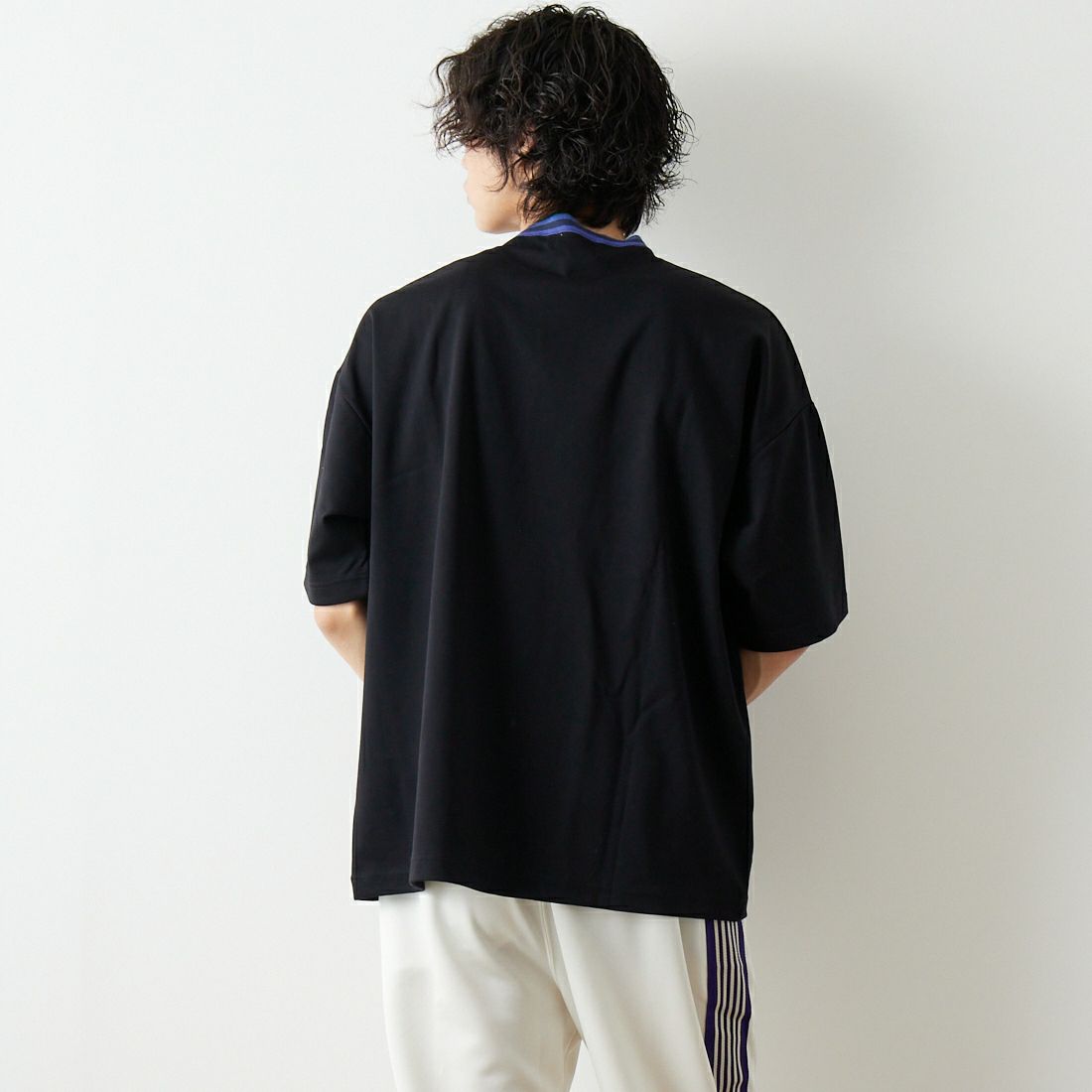 SLICK [スリック] コンパクトポンチラインリブTシャツ [5251723] 700 BLACK &&モデル身長：182cm 着用サイズ：2&&