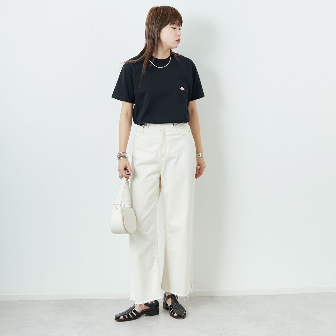 DANTON [ダントン] ソリッド ポケットTシャツ [DT-C0197TCB] BLACK &&モデル身長：167cm 着用サイズ：S&&