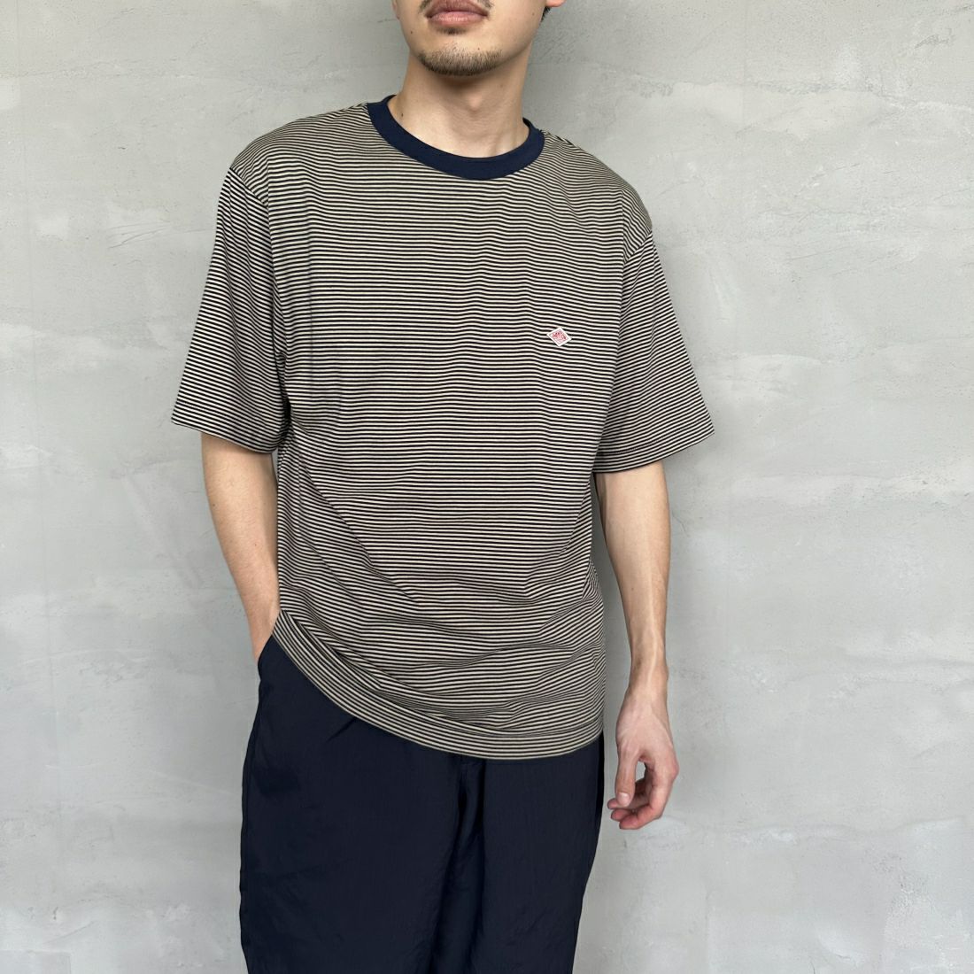 DANTON [ダントン] インナーTシャツ [DT-C0196CVT] NAVY/BEIGE &&モデル身長：168cm 着用サイズ：L&&