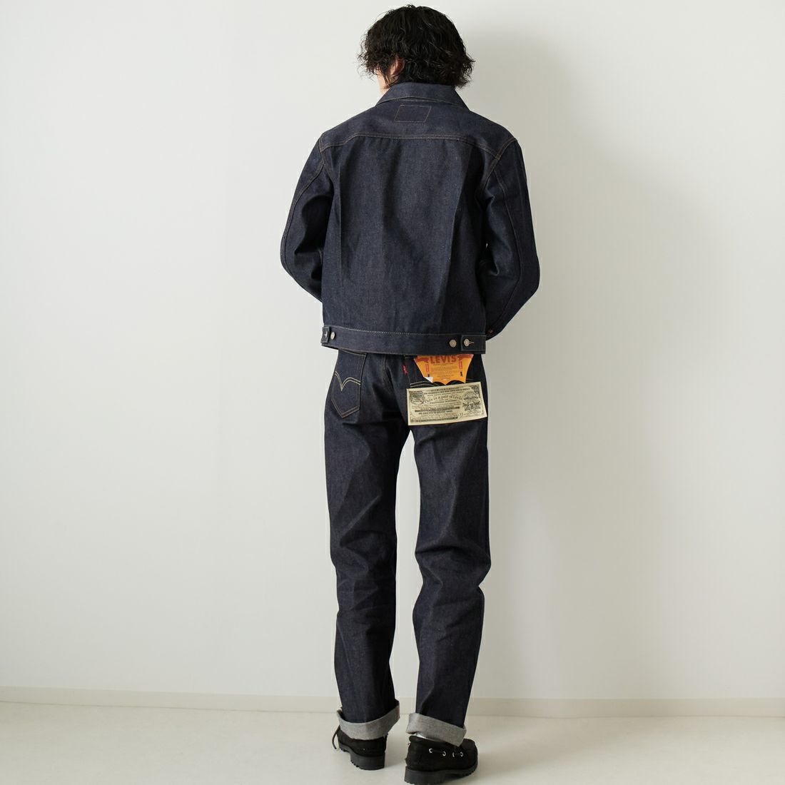 LEVIS Vintage Clothing [リーバイス ヴィンテージ クロージング] 1955モデル 501 [50155-00] 79 RIGID &&モデル身長：182cm 着用サイズ：30&&