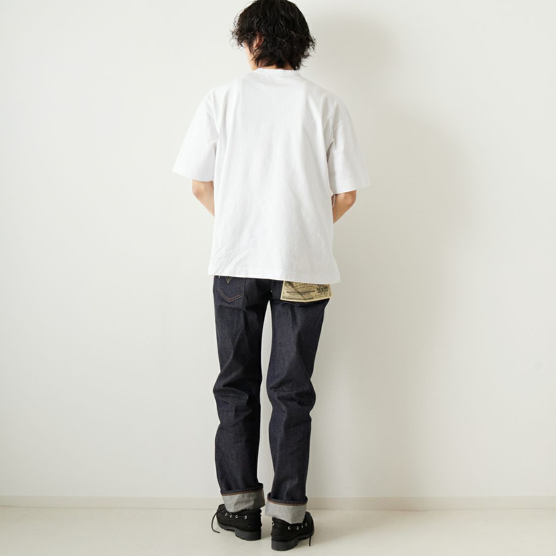 LEVIS Vintage Clothing [リーバイス ヴィンテージ クロージング] 1955モデル 501 [50155-00] 79 RIGID &&モデル身長：182cm 着用サイズ：30&&
